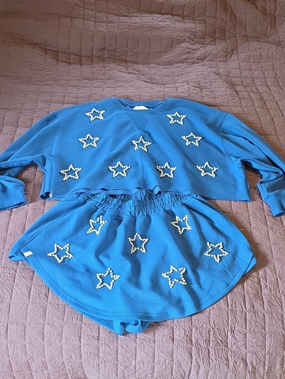 Simply Southern Blue Star Pearl-Appliqué